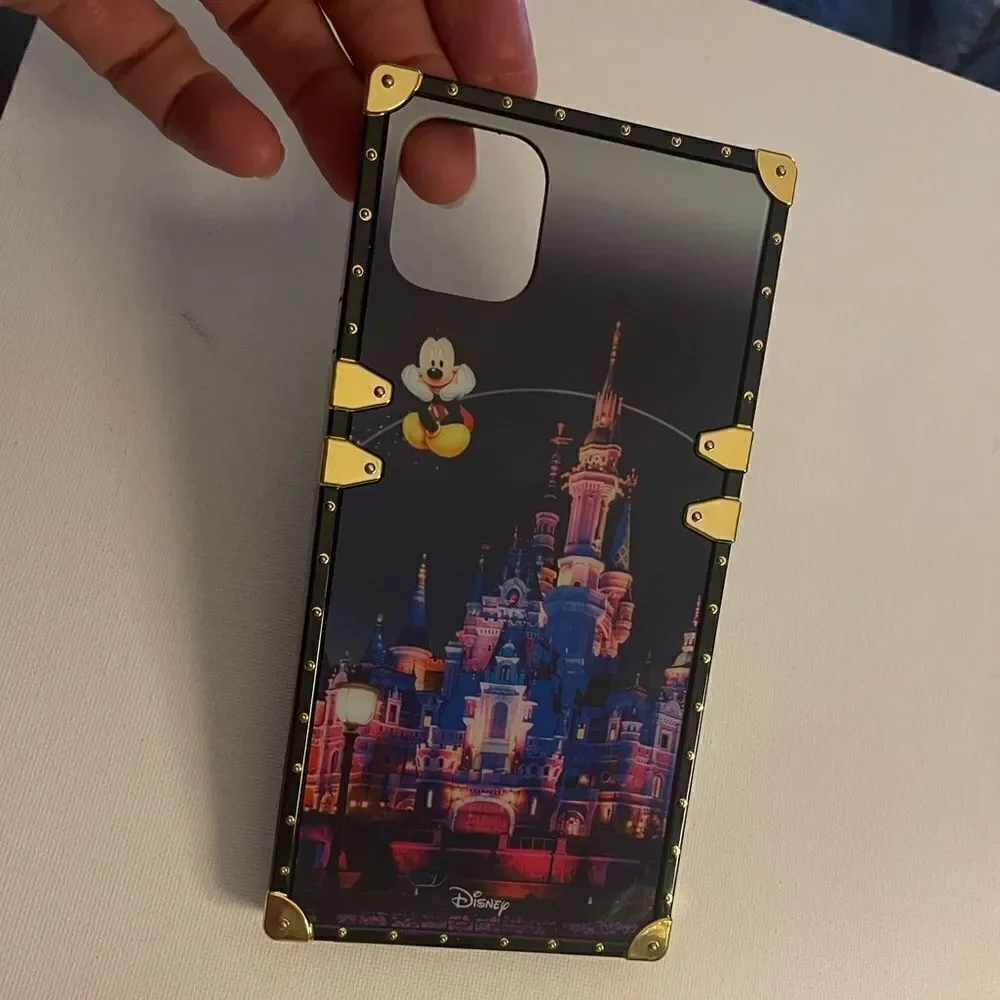 Disney Castle at Night IPhone 11 Pro Max Case NWT